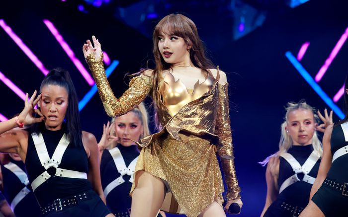 Đây là lý do khiến Lisa từ chối tái ký hợp đồng với YG?