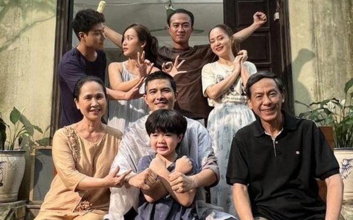 Gia Đình Mình Vui Bất Thình Lình: Khán giả làm luôn điều này để phim có kết đẹp