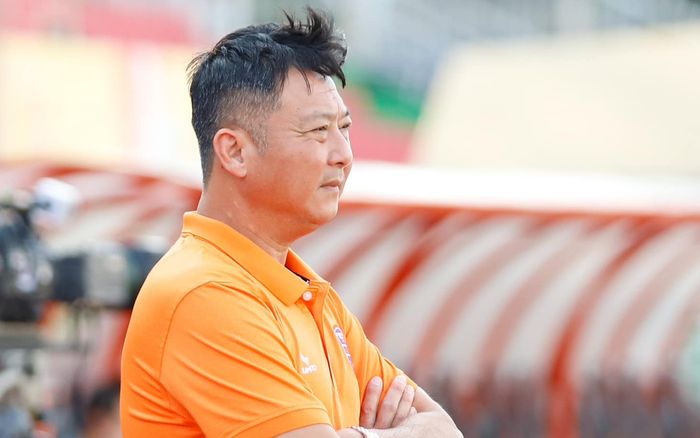 HLV Lê Huỳnh Đức và 'Chelsea Việt Nam': Thoát cảnh phú quý giật lùi?