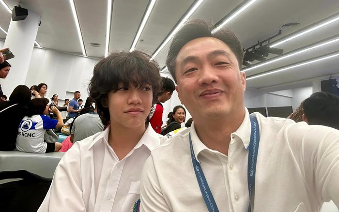 Cường Đô La đi họp phụ huynh cho quý tử Subeo, trăn trở về nỗi niềm 'đông con'