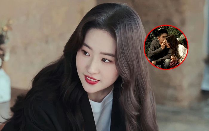 Lưu Diệc Phi công bố tin vui lớn cùng bạn trai, fan tràn vào chúc mừng