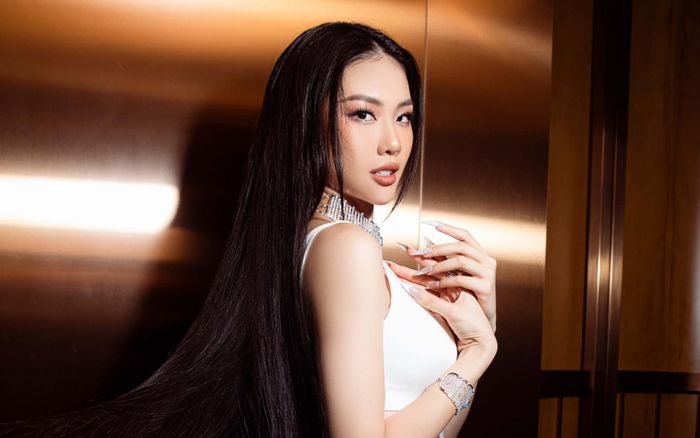 Bùi Quỳnh Hoa: 'Thức dậy mà không có mục tiêu, tôi cảm thấy cuộc sống vô nghĩa'