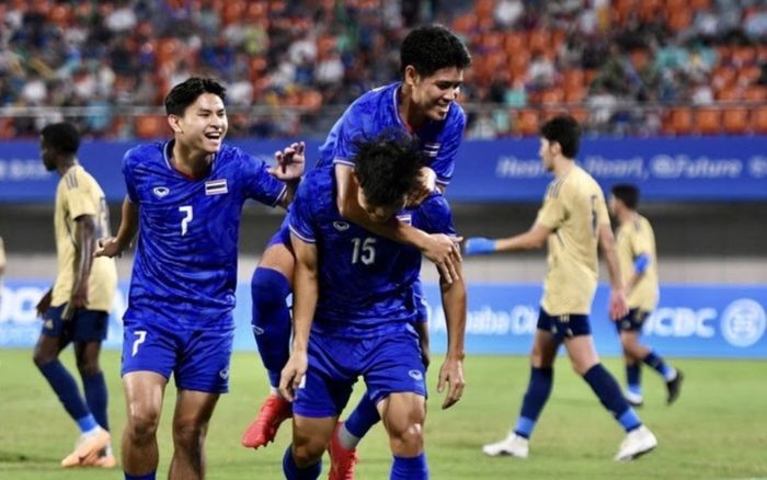Thái Lan và Myanmar đi tiếp nhờ hơn Olympic Việt Nam