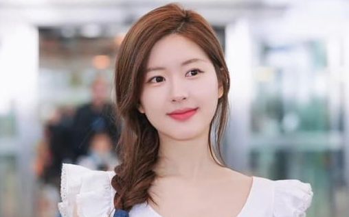 Triệu Lộ Tư khoe nhan sắc rạng rỡ, lột xác sau thời gian bị chê 'phèn'