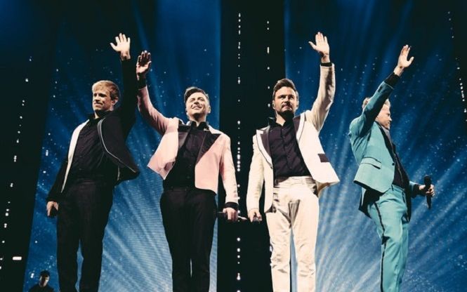 Concert Westlife 'cháy vé' chỉ sau vài tiếng mở bán, BTC cảnh báo người hâm mộ