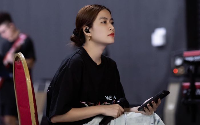 Bị nói lay lắt mãi mới bán hết vé, phía Hoàng Thùy Linh có phản ứng chú ý