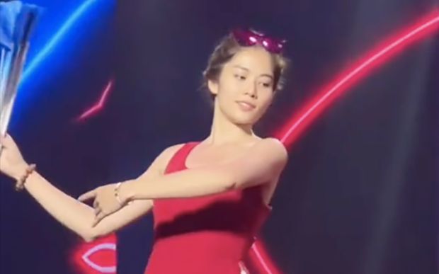 Lệ Nam gặp vấn đề ở chân trước thềm chung kết Miss Universe Vietnam 2023