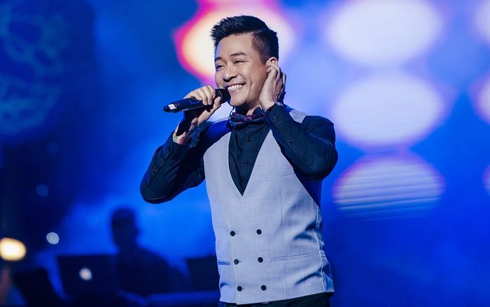 Tuấn Hưng tri ân 'người đặc biệt' suốt 25 năm, úp mở việc làm liveshow