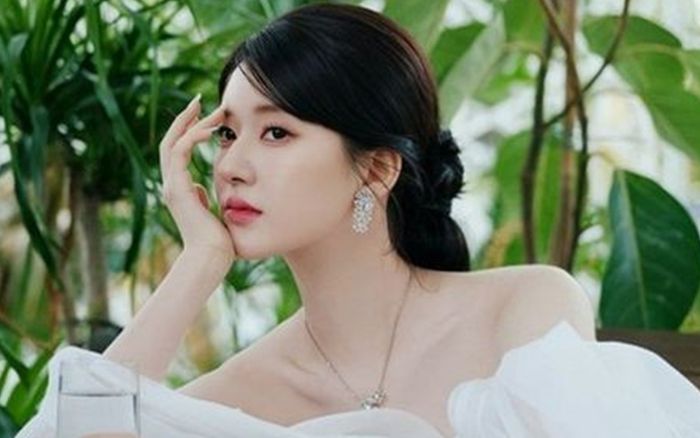 Tống Tổ Nhi 'rớt đài', Triệu Lộ Tư chuẩn bị đóng Hoán Vũ?