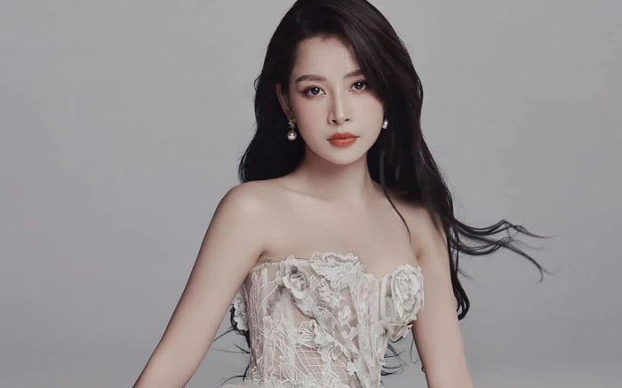 Chi Pu 'hẹn hò' mỹ nam đình đám Cbiz, đẹp đôi thế nào mà được đẩy thuyền?