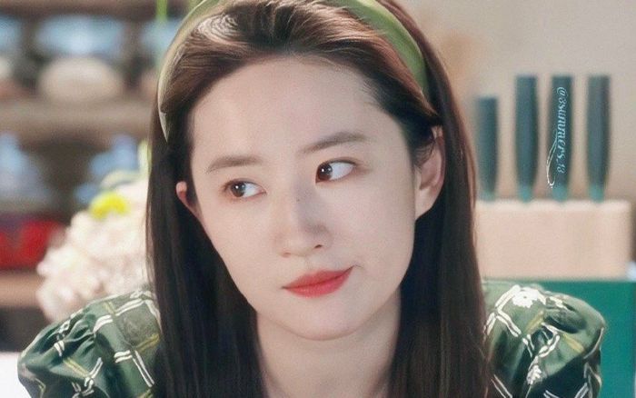 Lưu Diệc Phi và tình trẻ thông báo tin vui, fan ồ ạt tràn vào chúc mừng