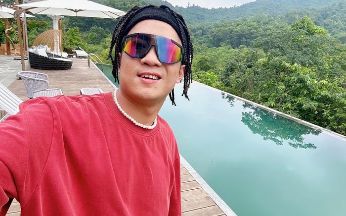 Đỗ Duy Nam hé lộ phương tiện di chuyển đặc biệt trong Biệt Dược Đen