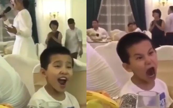 Mẹ lên hát opera góp vui đám cưới, con trai ngồi dưới trưng biểu cảm bất ngờ