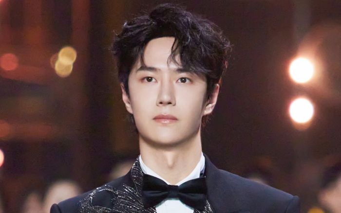 Vương Nhất Bác được khen kính nghiệp, tiết lộ về phim được quay ở Việt Nam