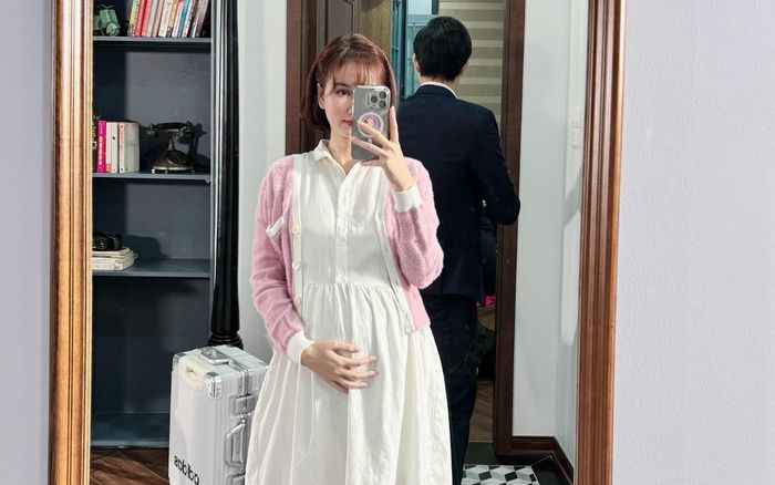 Hậu chia tay Đình Tú, Hương Giang xuất hiện với vòng 2 to bất thường?