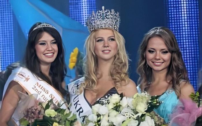 Cựu Hoa hậu Siêu quốc gia 'chê' cuộc thi mình từng đăng quang