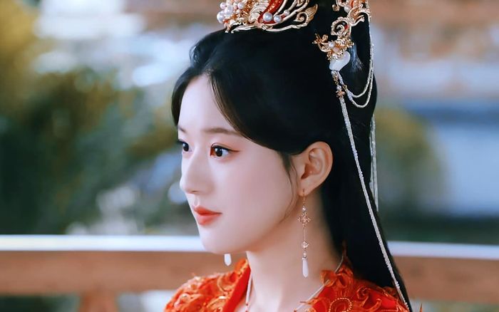 Triệu Lộ Tư tiết lộ bị bệnh nặng khi đang quay Thần Ẩn