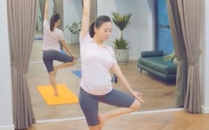 Phương Oanh tiết lộ tình trạng sức khỏe của mẹ bầu và cặp song sinh