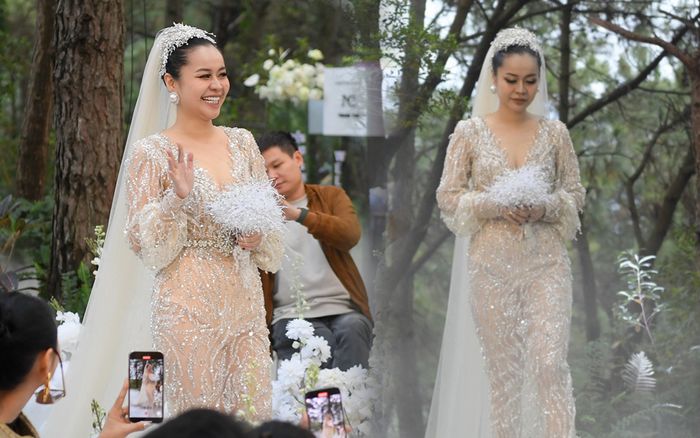 Nữ ca sĩ Việt diện váy táo bạo trong ngày cưới, trị giá trang phục lên đến tỷ đồng!