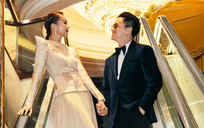 Vợ chồng Thanh Hằng tay trong tay đi sự kiện, trải lòng: 'Tôi hạnh phúc vì mình mới mẻ và hợp thời'