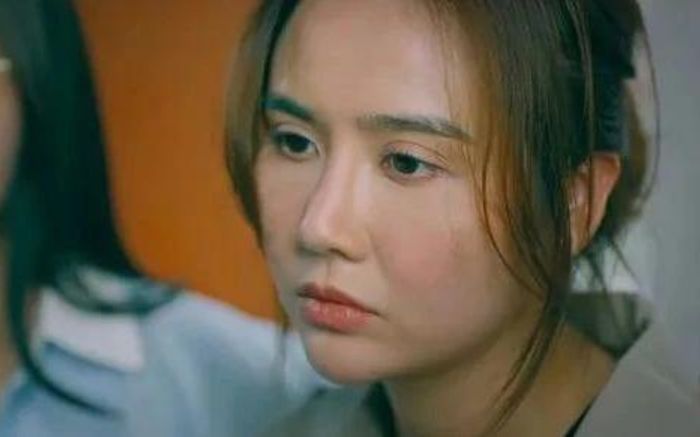 Chúng Ta Của 8 Năm Sau bất ngờ bị tẩy chay, lý do giống hệt như Gia Đình Mình Vui Bất Thình Lình