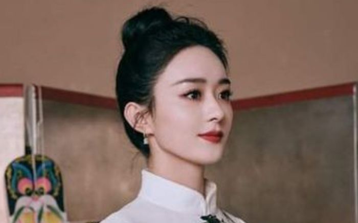 Vừa lập thành tích khủng, Triệu Lệ Dĩnh lại khiến khán giả thán phục không thôi vì làm điều này