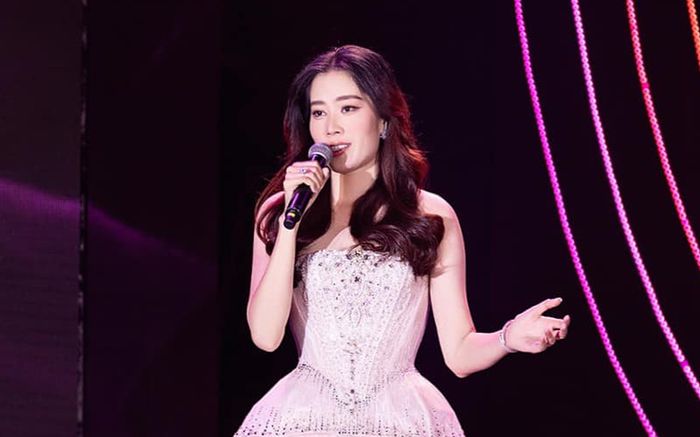 Nam Em giải thích lý do không nhận lời hát phòng trà thời gian gần đây, liên quan đến tiền bạc