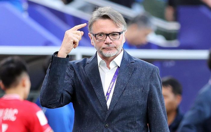 Tuyển Việt Nam thời HLV Troussier bí ẩn đến lạ lùng