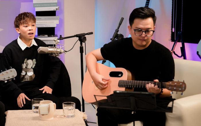 Hồ Văn Cường hát sáng tác mới của nhạc sĩ Nguyễn Minh Cường, nhiều người bật khóc