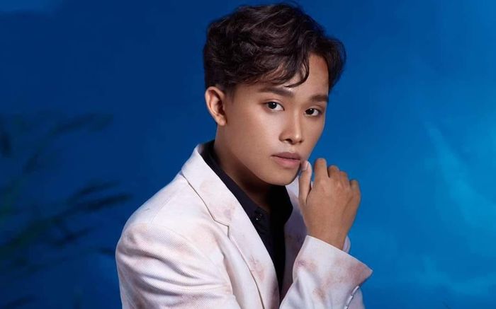 Nam nhạc sĩ sáng tác ca khúc cho Hồ Văn Cường trong vòng 15 phút, nhận xét về giọng hát của đàn em