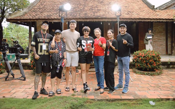 Nữ đạo diễn đứng sau phim Tết triệu view của Quách Ngọc Tuyên: 'Tôi không áp lực kinh phí'