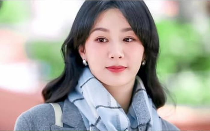 Dương Tử phẫu thuật thẩm mỹ quá đàm, nhan sắc khác lạ khiến fan không nhận ra