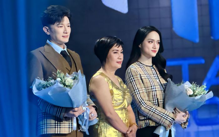 Hoa hậu Hương Giang - Dược Sĩ Tiến trở thành nhà sản xuất Miss Universe Vietnam