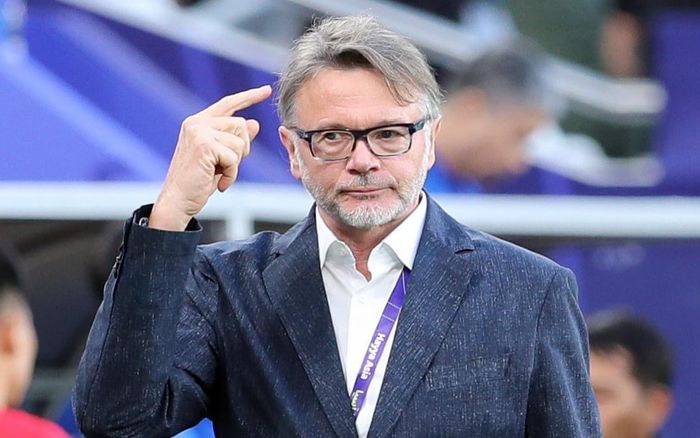 VFF nói gì về khả năng HLV Troussier bị sa thải vào tháng 3?