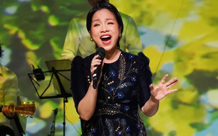 Diva Mỹ Linh khiến khán giả 'nổi gai óc' khi thể hiện ca khúc chục năm trước