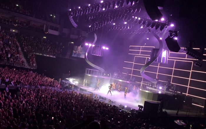 Nữ ca sĩ đình đám bất ngờ tuyên bố không trở lại showbiz, khán giả đồng loạt tiếc nuối