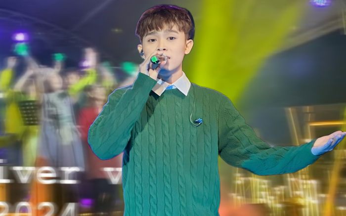 Hồ Văn Cường cover nhạc Tết nổi tiếng của Noo Phước Thịnh, khán giả lên sân khấu nhảy tưng bừng