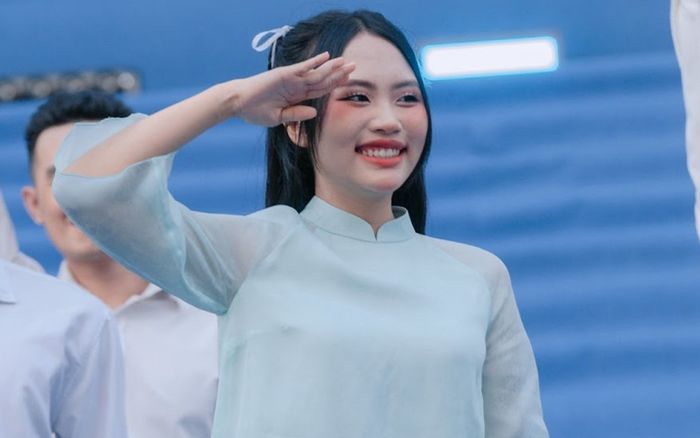 Sau một năm hoạt động miệt mài, Phương Mỹ Chi tiếp tục đón nhận vai trò mới