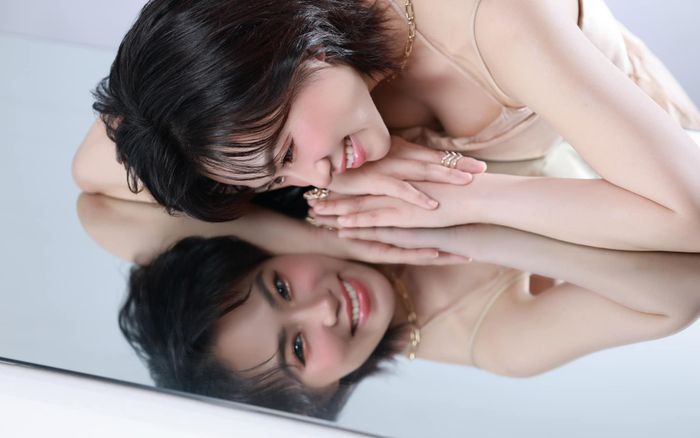 Trấn Thành nói một câu chú ý khi chứng kiến diện mạo lạ lẫm của Lương Bích Hữu