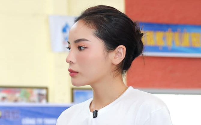 Hoa hậu Kỳ Duyên làm rõ chuyện bỏ học