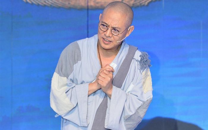 Nam diễn viên vướng bê bối ăn chặn từ thiện 1.200 tỷ đồng