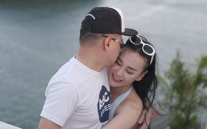 Phương Oanh tiết lộ điều đặc biệt dành cho Shark Bình mỗi tối dù vừa sinh con