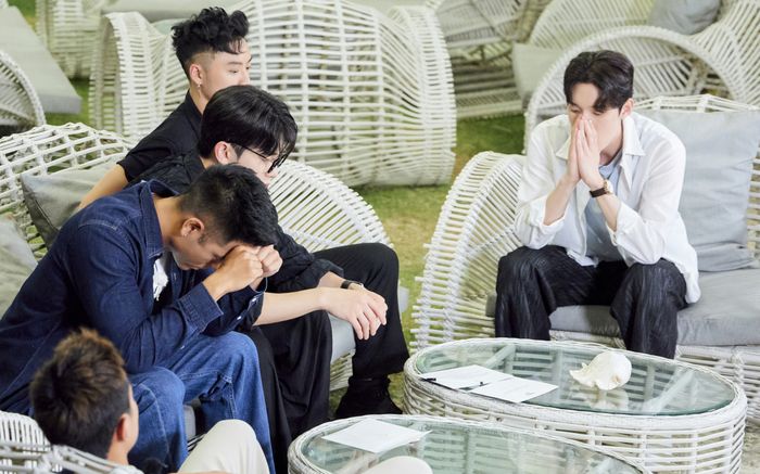 Xác định hai thành viên phải dừng lại ở Đảo Thiên Đường