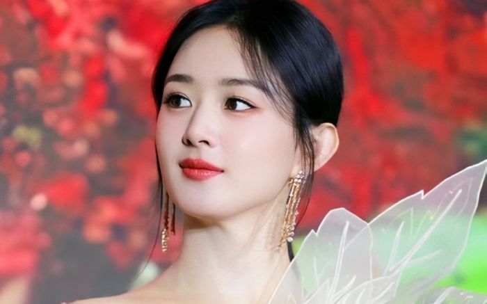 Câu chuyện 'dở khóc dở cười' của Triệu Lệ Dĩnh với cậu con trai 5 tuổi