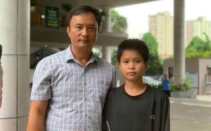 Nghẹn ngào lời kể của nam sinh Làng Nủ: 'Đã 20 ngày rồi, con vẫn chưa tìm được bố'