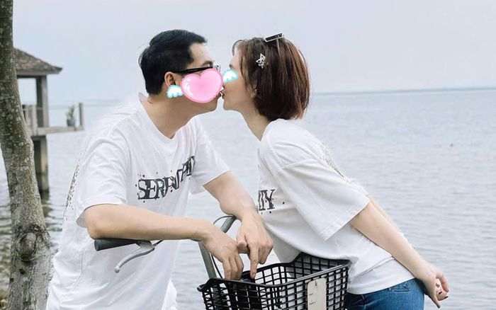 Hương Giang thừa nhận còn nhiều bỡ ngỡ khi mang bầu