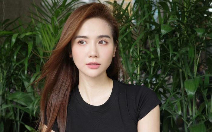 Gia tài tiền tỷ của Huyền Lizzie ở tuổi 34