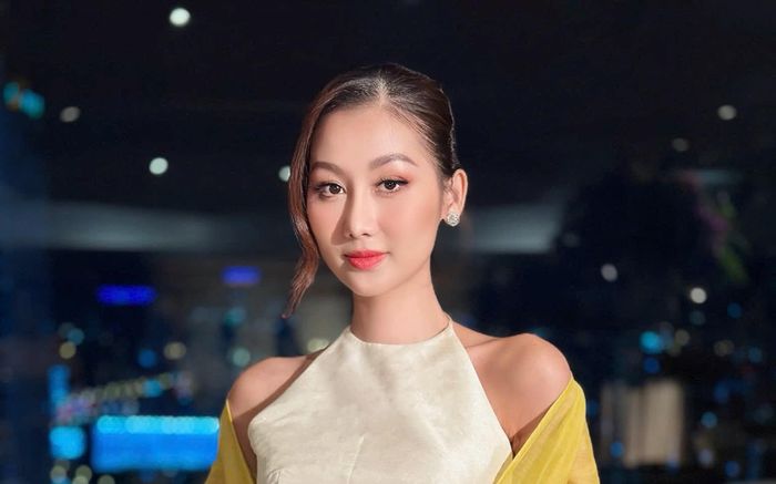 Hoa hậu Quế Anh bị tụt dốc trong khi đối thủ châu Á đang vụt sáng
