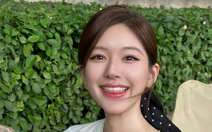 Nhan sắc thật của Triệu Lộ Tư