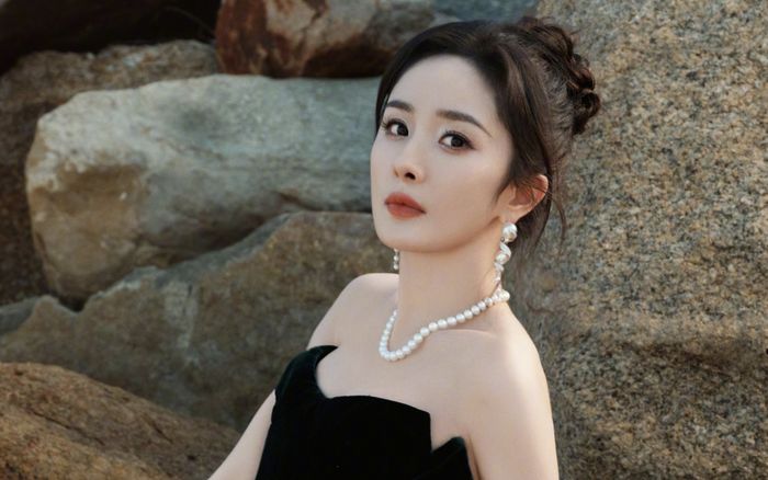 Dương Mịch gặp vấn đề